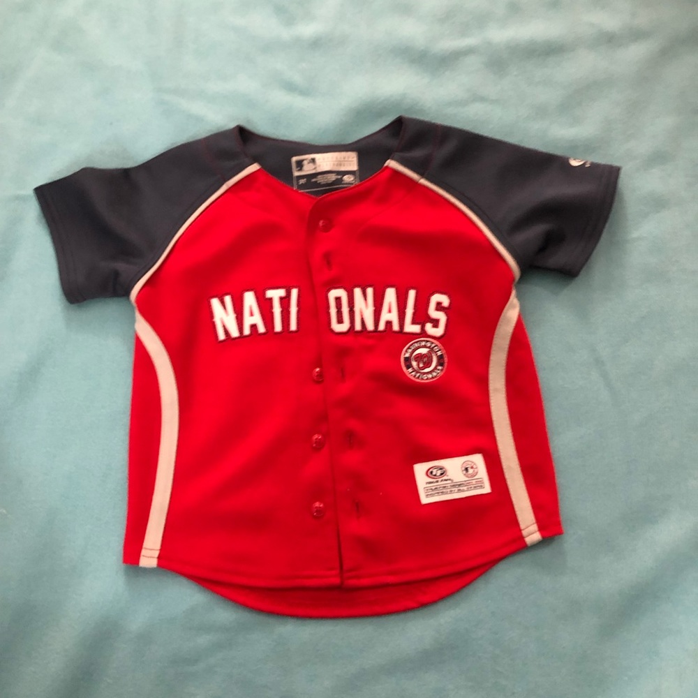 Go Nats! 3T official button jersey for Washington!